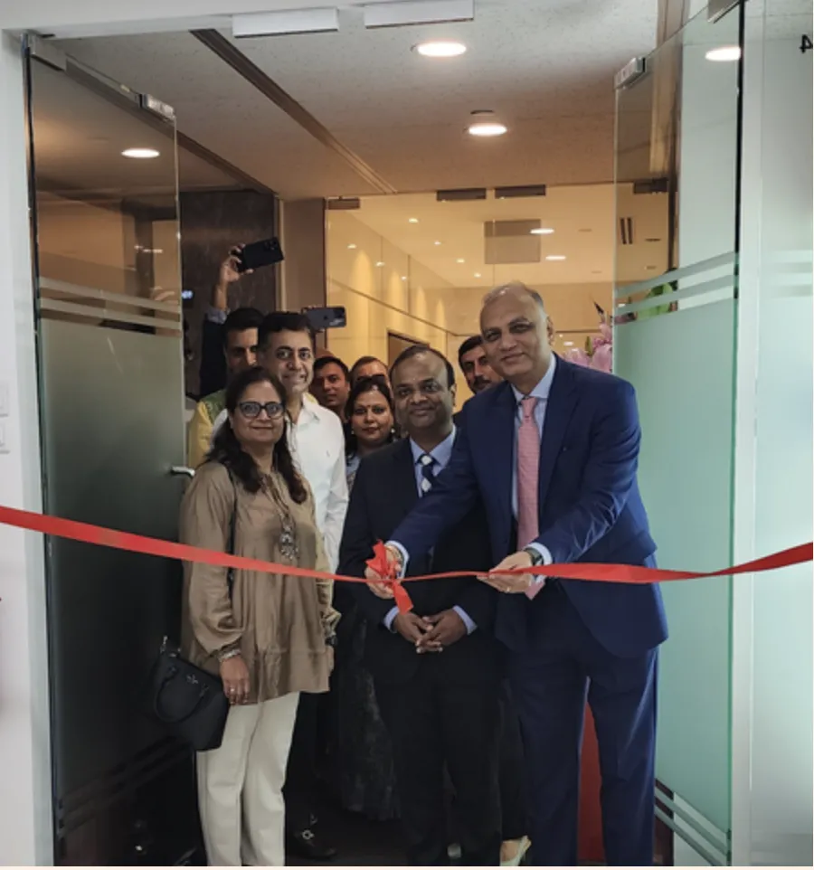 HDFC Bank Opens its First Branch in Singapore